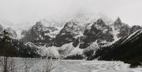 Morskie Oko zimą